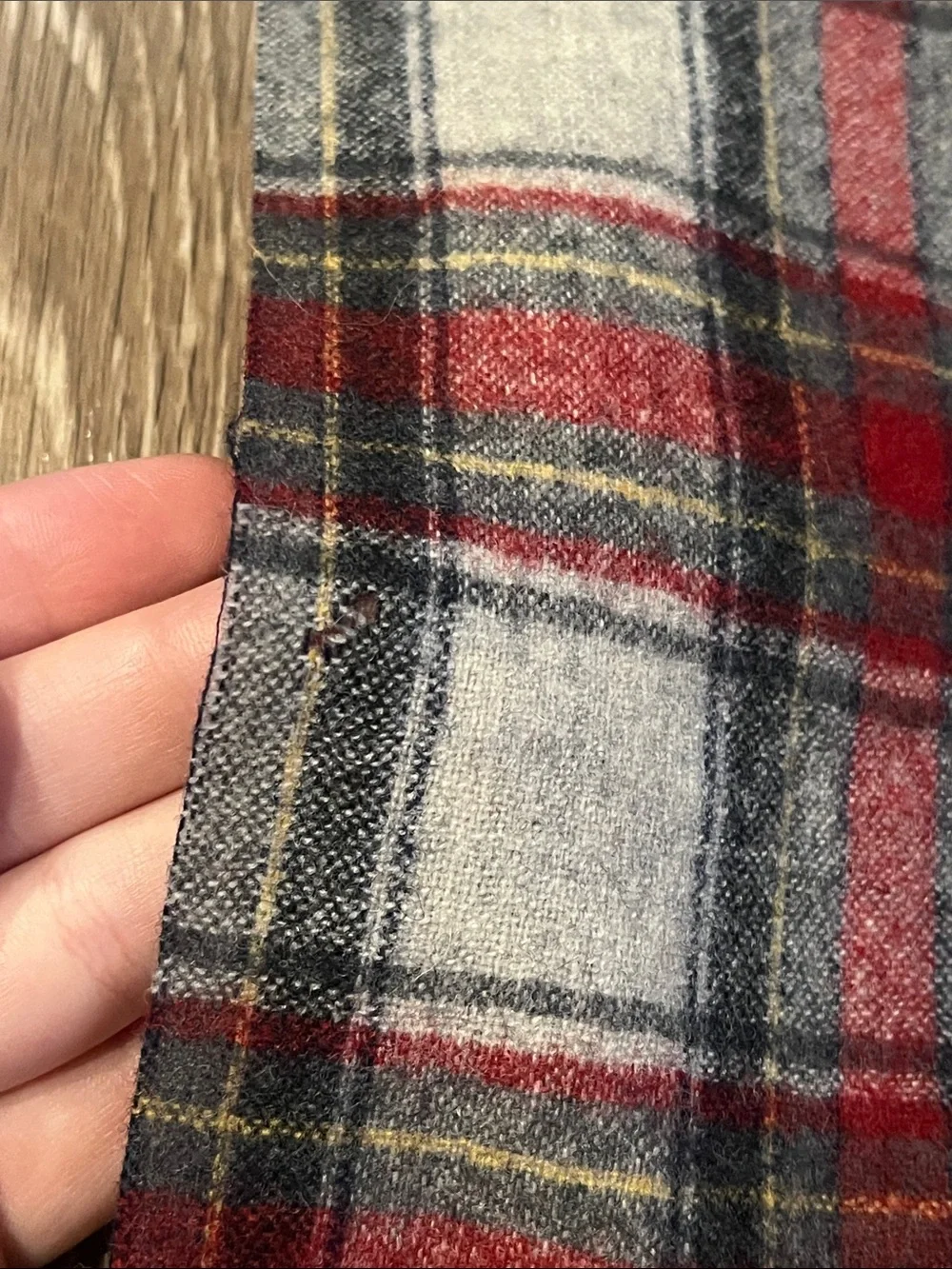 Pendleton Red, Gray & Cream Plaid Wool Scarf
